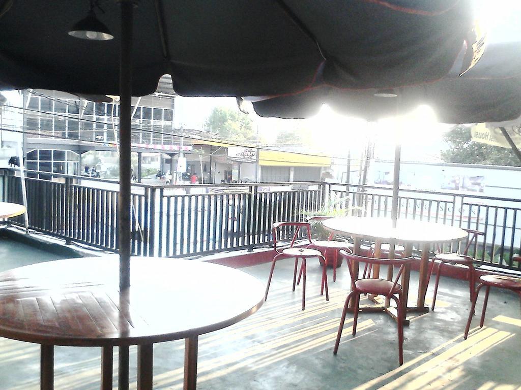 Zameena Guest House Cimahi Bagian luar foto