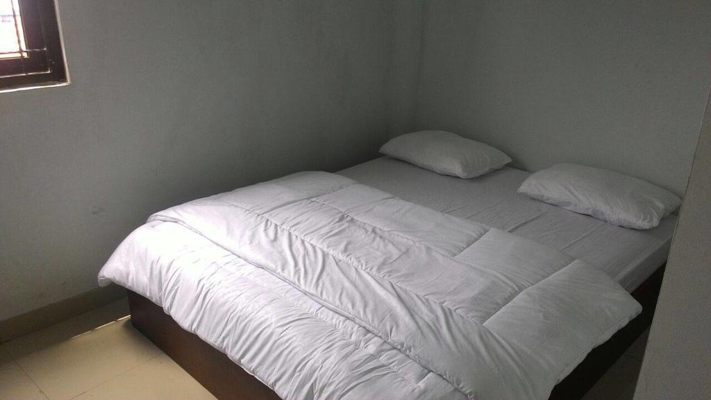 Zameena Guest House Cimahi Bagian luar foto