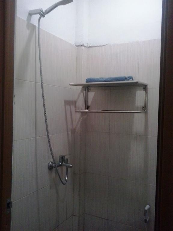 Zameena Guest House Cimahi Bagian luar foto