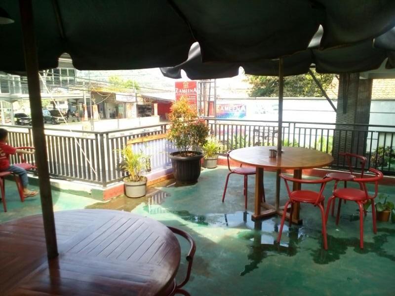 Zameena Guest House Cimahi Bagian luar foto