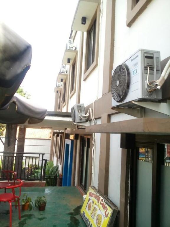 Zameena Guest House Cimahi Bagian luar foto